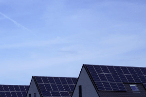 Naudota saulės elektrinė – protinga investicija ar rizikingas žingsnis?